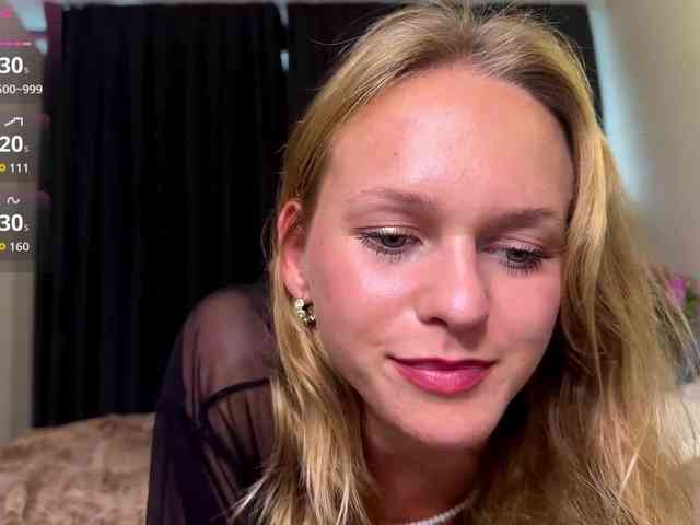 MissCherry webcam