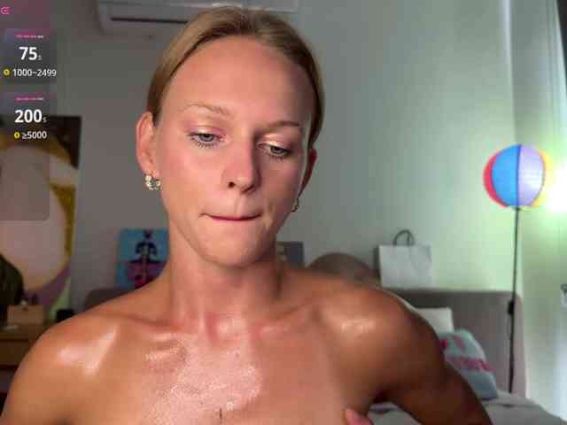 MissCherry webcam