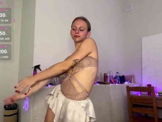 MissCherry webcam