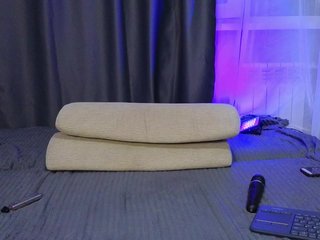 somniya Porn Show