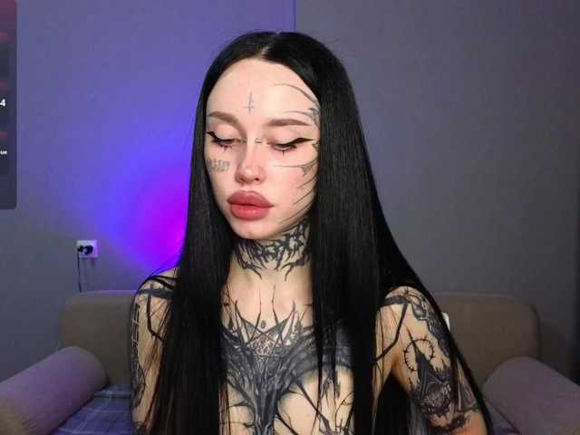 somniya's BongaCams show and profile