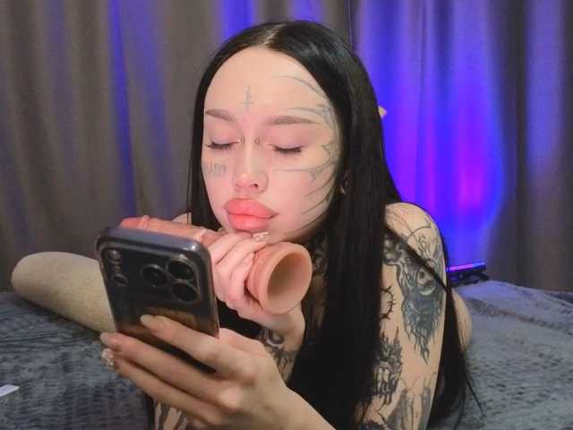 somniya live cam on BongaCams