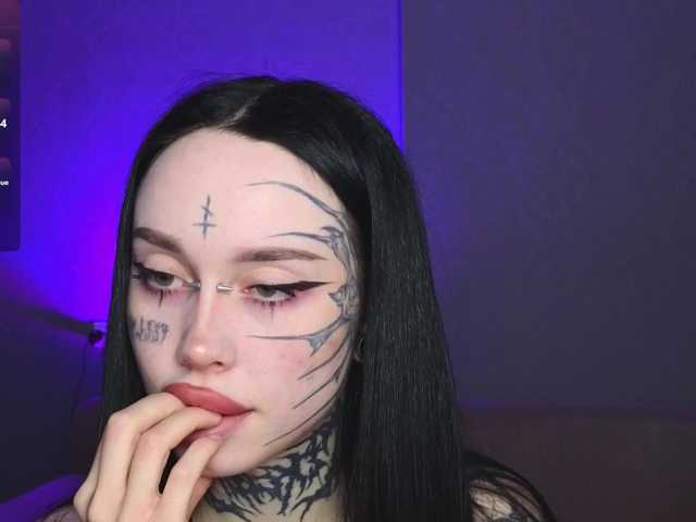 somniya's BongaCams show and profile