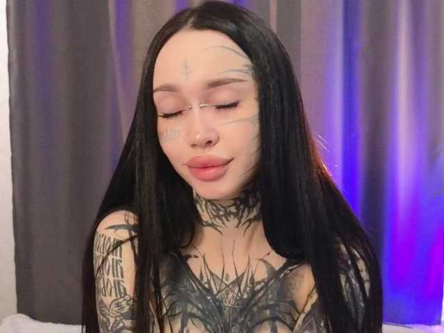somniya live cam on BongaCams
