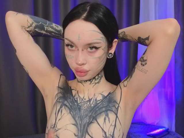 somniya live cam on BongaCams