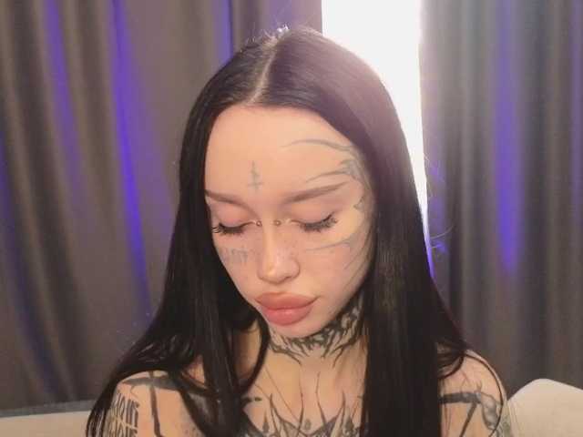 somniya live cam on BongaCams