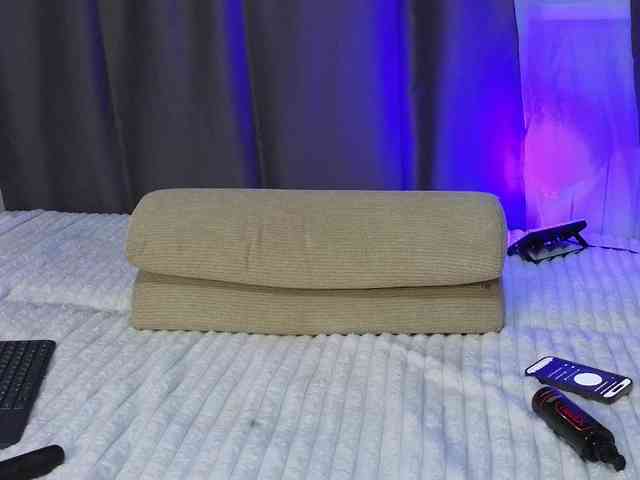 somniya Sex Cam Show