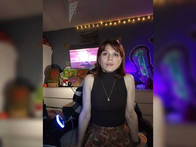 Vikeyna live cam