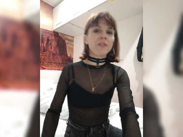 Vikeyna live cam on BongaCams