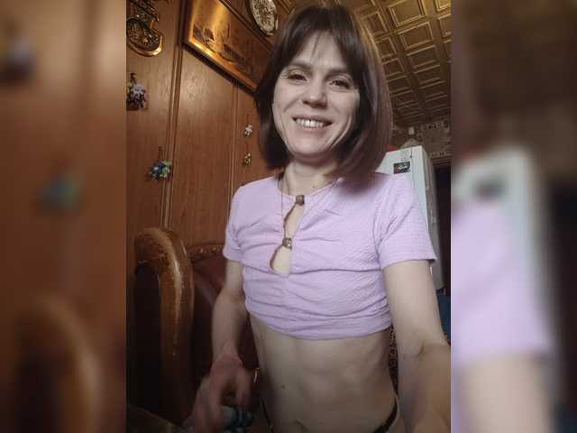 vikeyna cam belle