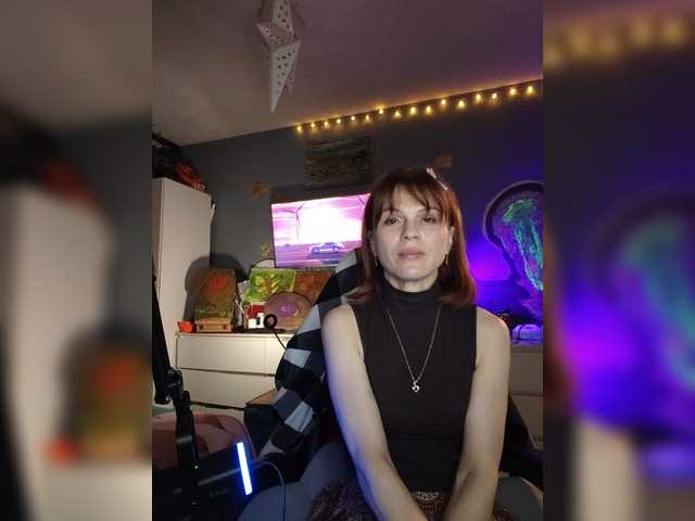 Vikeyna live cam on BongaCams