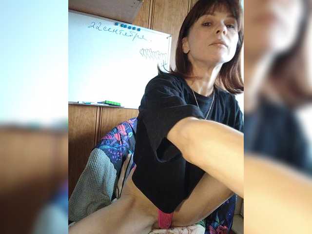 Vikeyna live cam on BongaCams