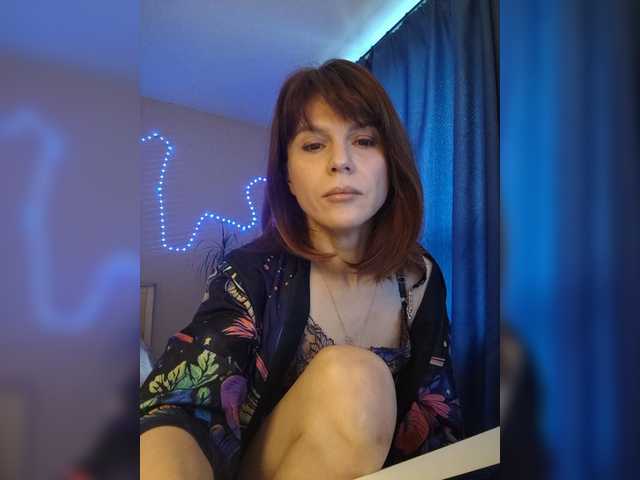 Vikeyna live cam on BongaCams