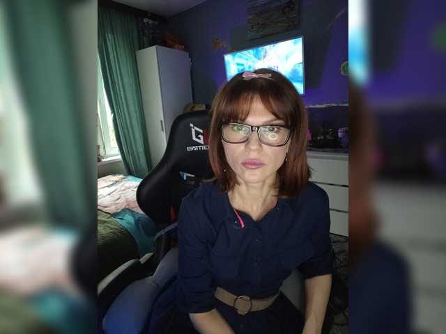 Vikeyna live cam on BongaCams