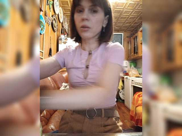Vikeyna live cam on BongaCams