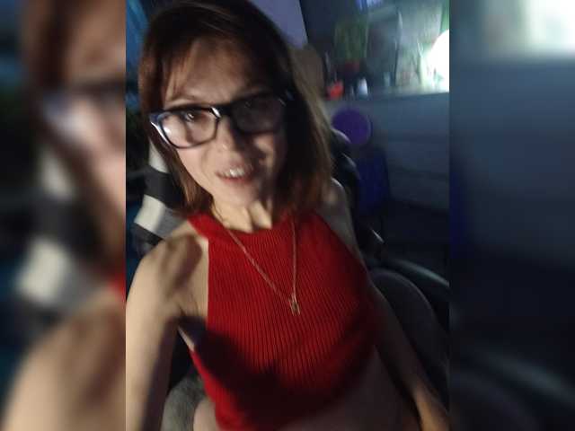 Vikeyna live cam on BongaCams