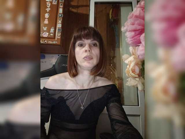 Vikeyna live cam on BongaCams