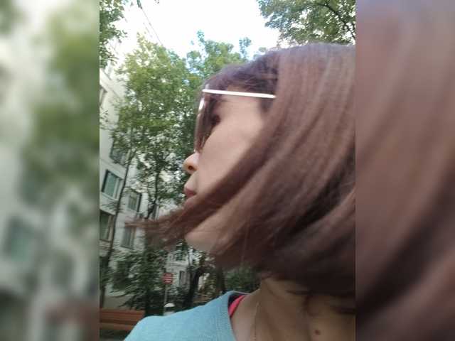 Vikeyna live cam on BongaCams