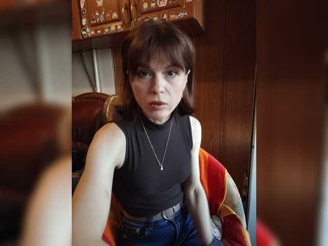 Vikeyna live cam on BongaCams