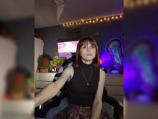 Vikeyna live cam on BongaCams