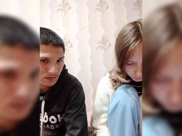 Volkaida's cam show statistics and live stream