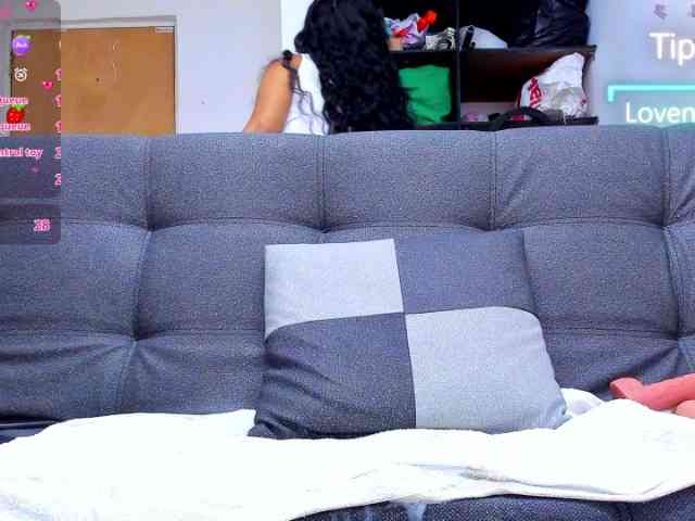 PrincesHorny69 webcam
