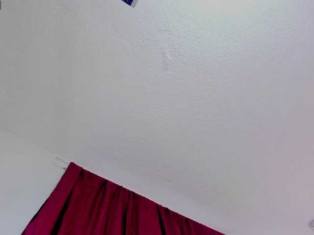 gabi-hot, en directo ahora en BongaCams