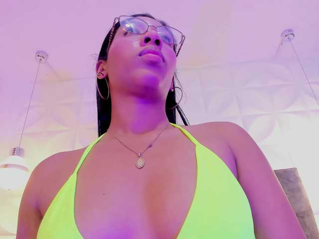 gabi-hot live cam on BongaCams