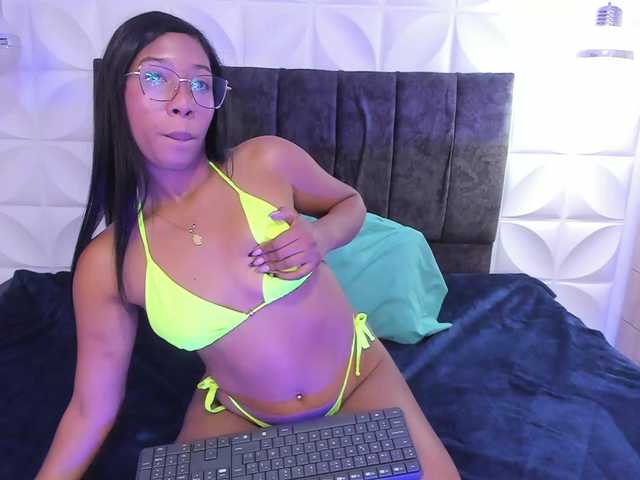 gabi-hot live cam on BongaCams