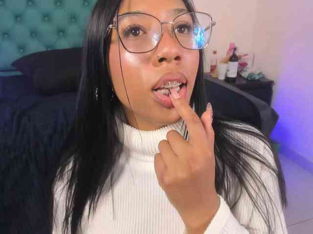 sexy webcam Gabi-hot