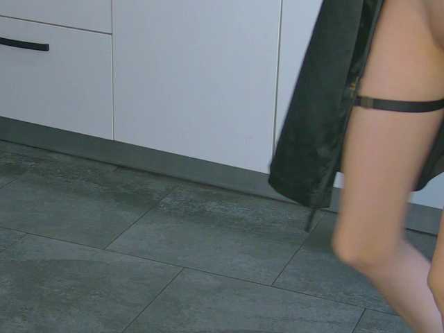 RoxanneJoy live cam on BongaCams