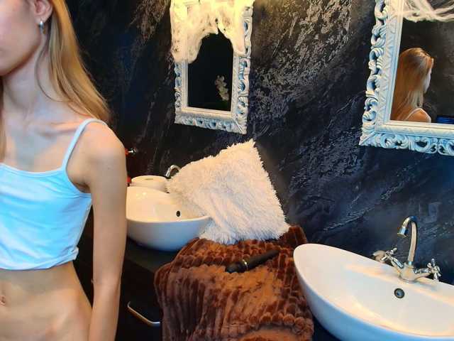 RoxanneJoy