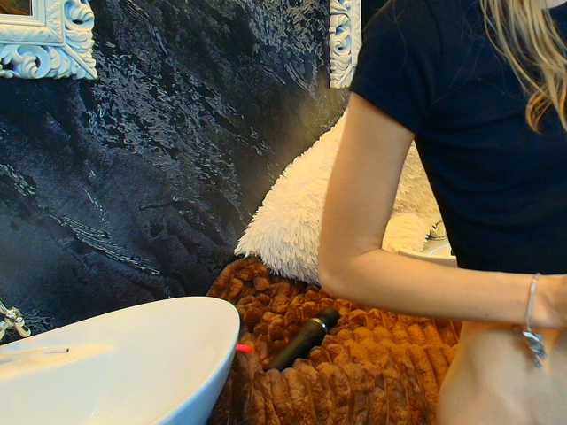 RoxanneJoy