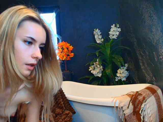 RoxanneJoy