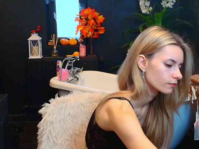 RoxanneJoy