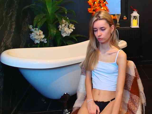RoxanneJoy