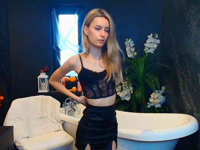 RoxanneJoy