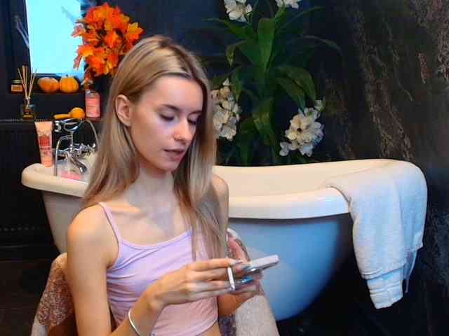 RoxanneJoy