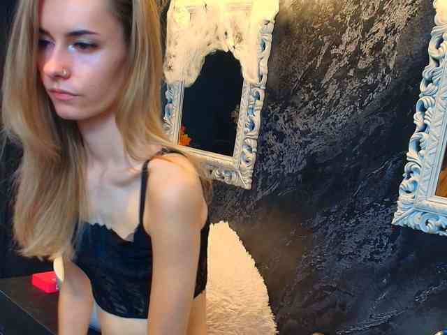RoxanneJoy