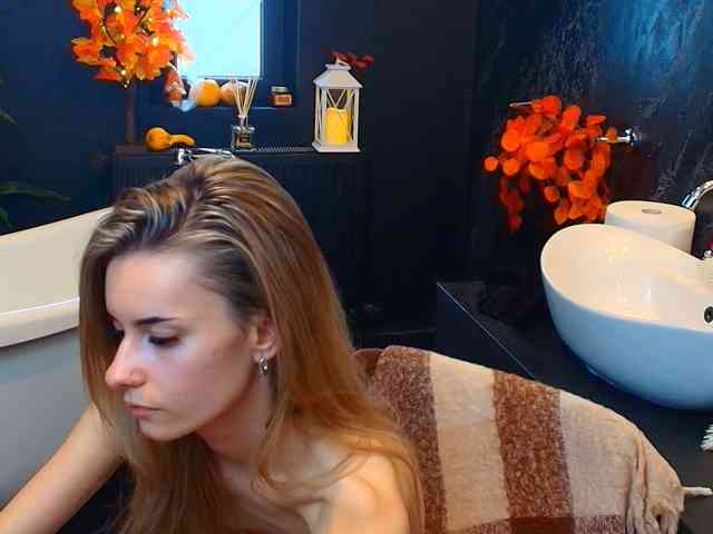 RoxanneJoy