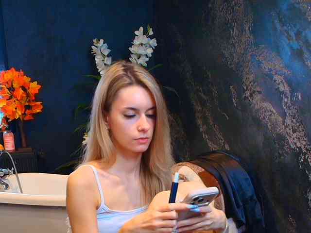 RoxanneJoy