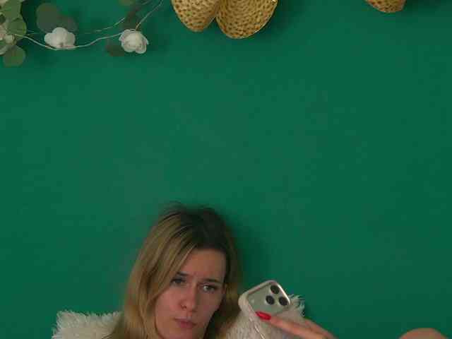 RoxanneJoy webcam