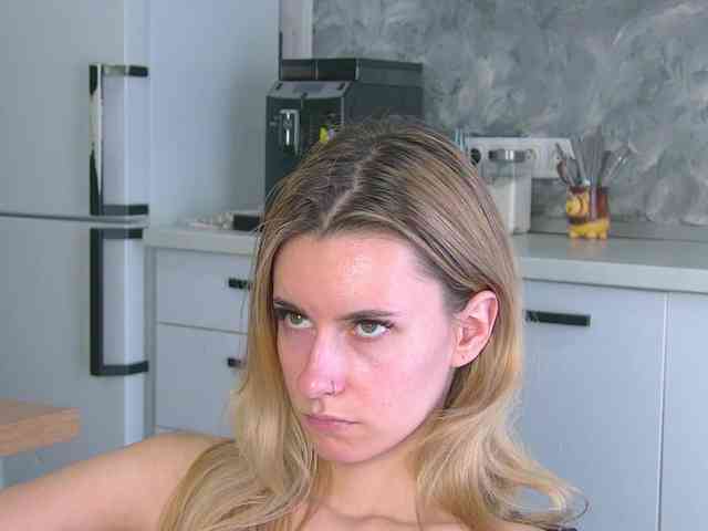 RoxanneJoy