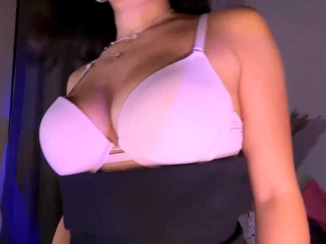 ChristianaDalitz live cam preview