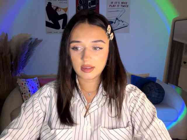 ChristianaDalitz live female cam on bongacams