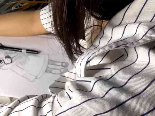 ChristianaDalitz live female cam on bongacams