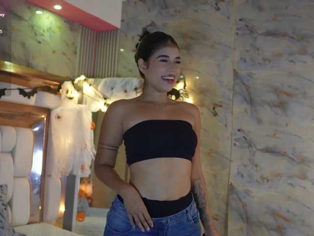 Kathamuller live cam on BongaCams