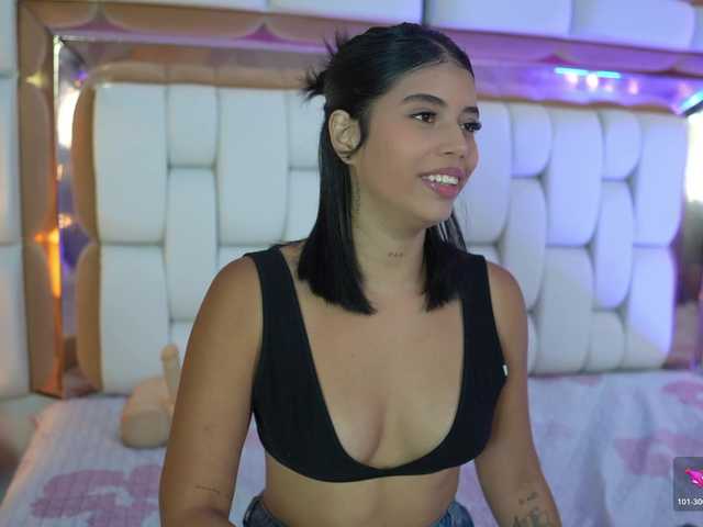 Kathamuller live cam on BongaCams
