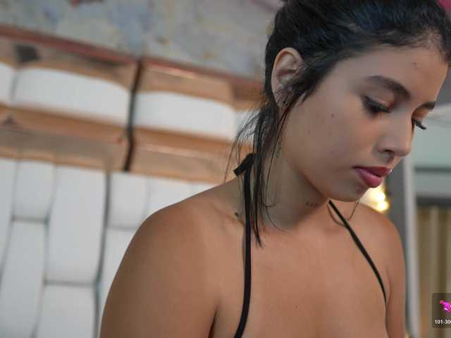 Kathamuller live cam on BongaCams