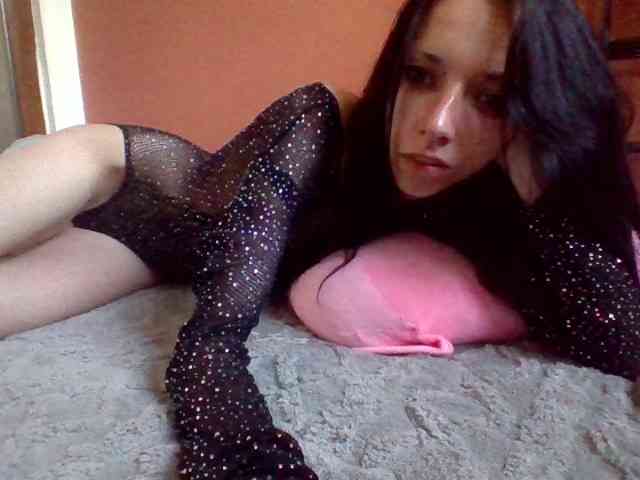 Chloe97 webcam